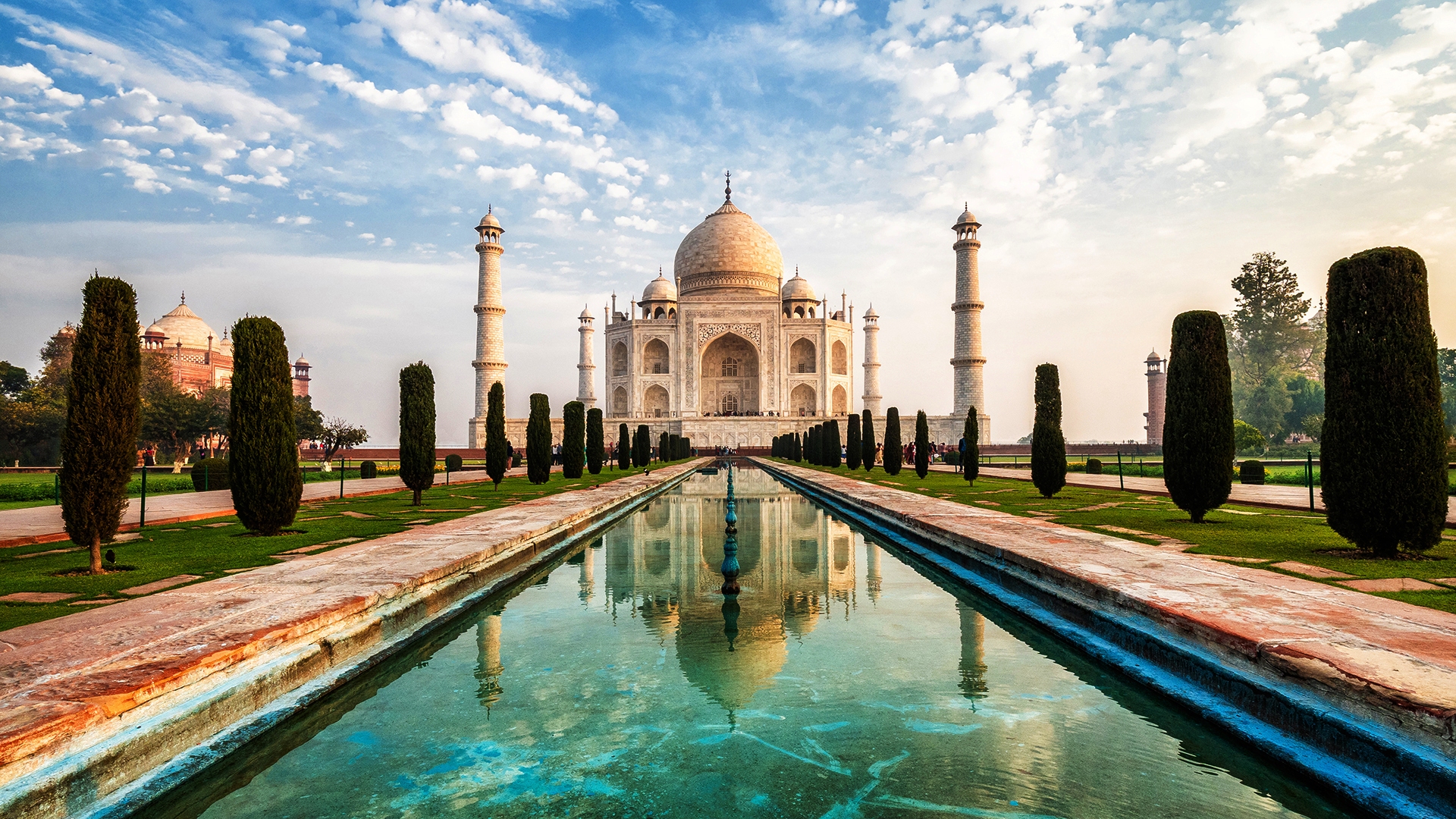 best places to visit near agra in july
