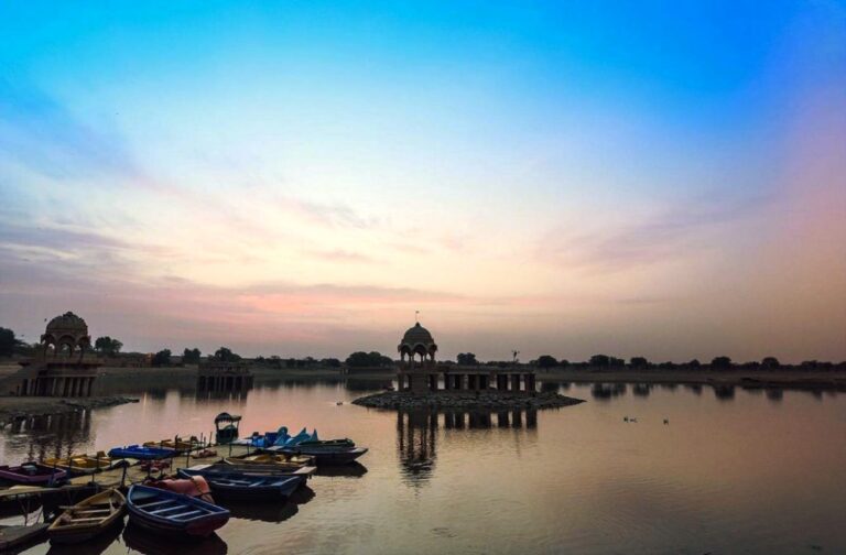 Gadsisar-Lake-Jaisalmer