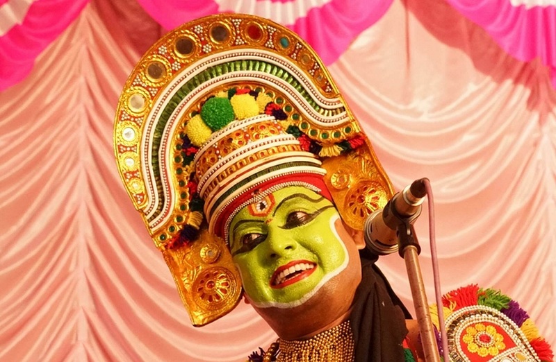 Ottamthullal art form in Kerala
