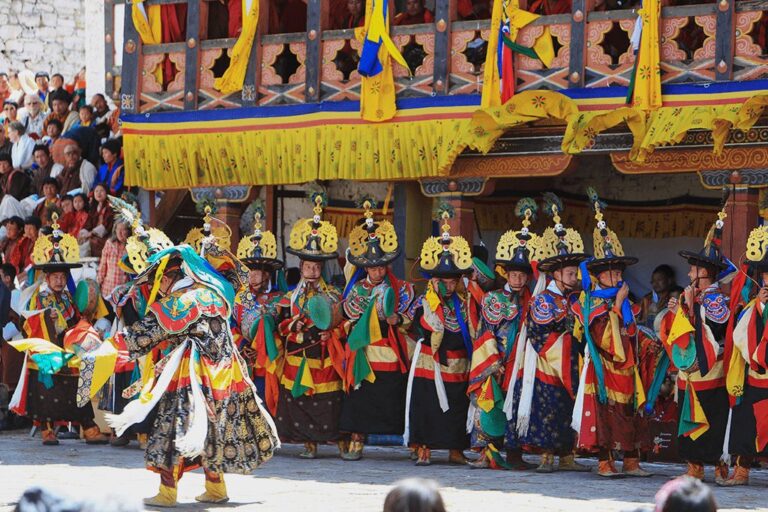 Hemis Festival in Leh Ladakh - Tusk Travel | Popular Festival in Leh