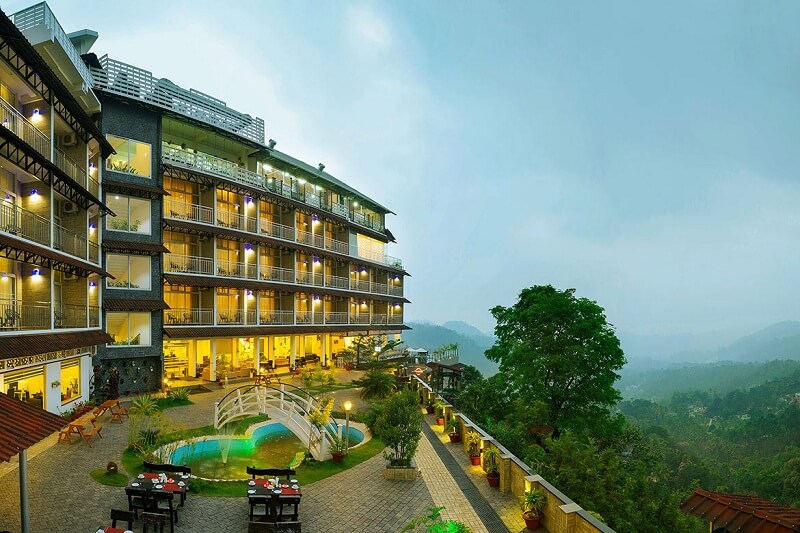 The Panoramic Getaway