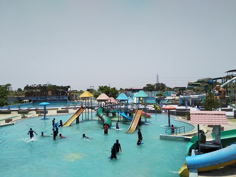 Fun-Gaon Water Park Allahabad