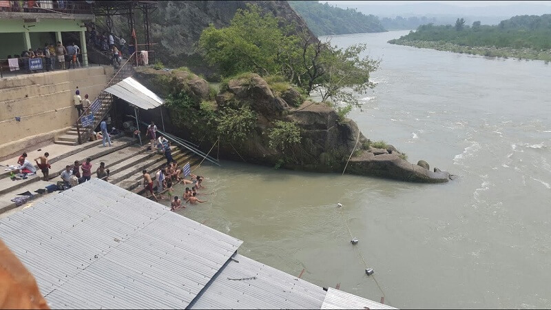 Mukteshwar mahadev temple pathankot