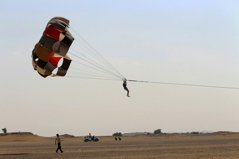 Parasailing in Jaisalmer