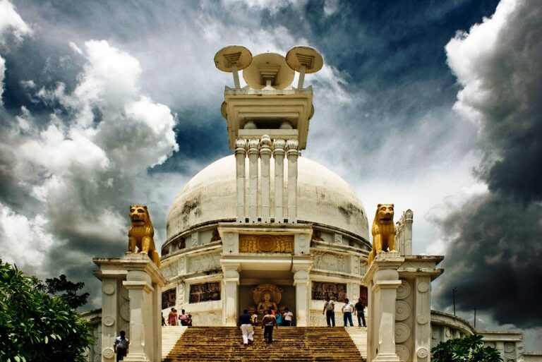 Dhauli_Giri_Shanti_Stupa_Orissa