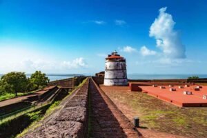 10 Popular Forts in Goa