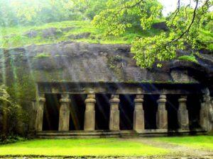 Elephanta_caves_india