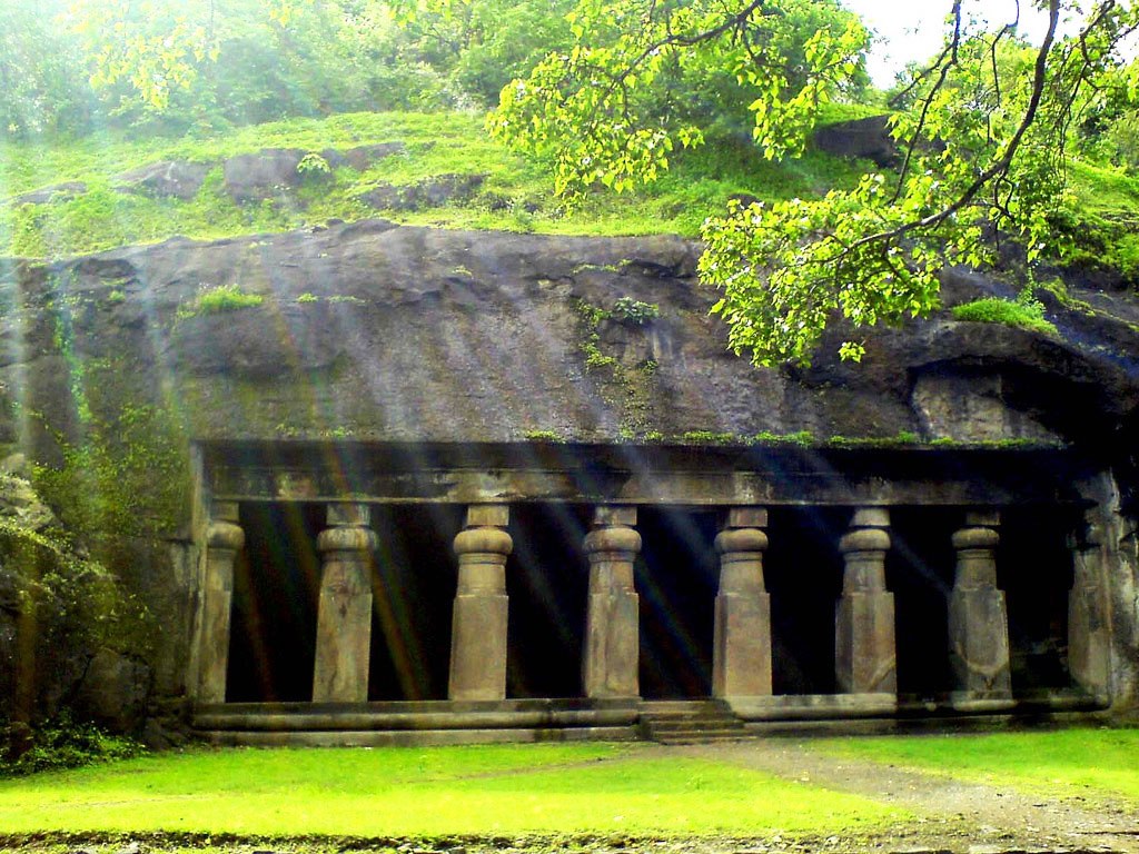 Elephanta_caves_india