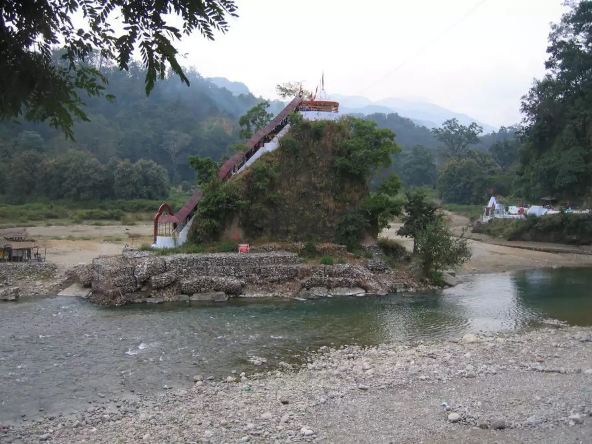 Garjia Temple, Jim Corbett