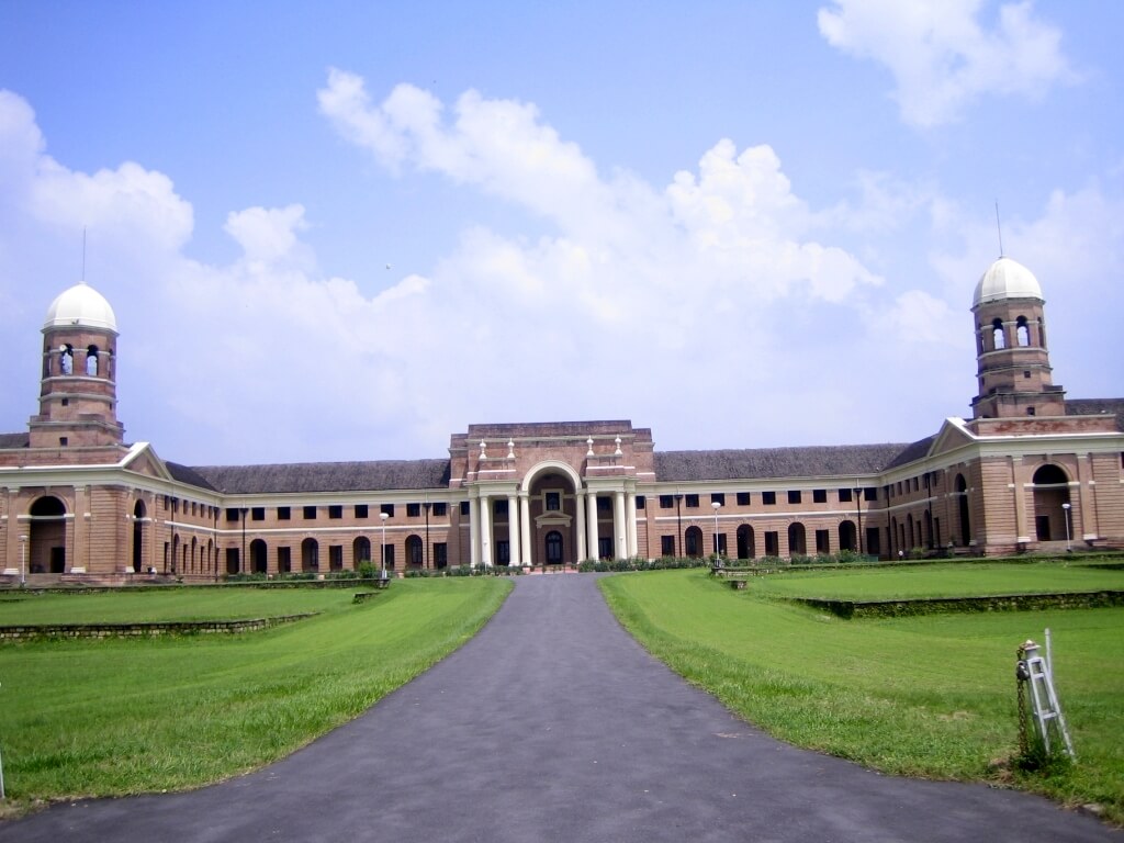 Forest Research Institute, Dehradun, Uttarakhand