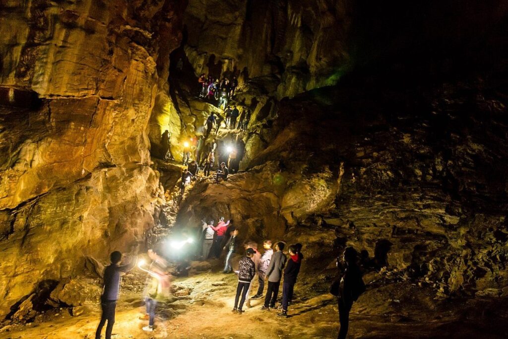 Siddha Gufa (Cave), Nepal