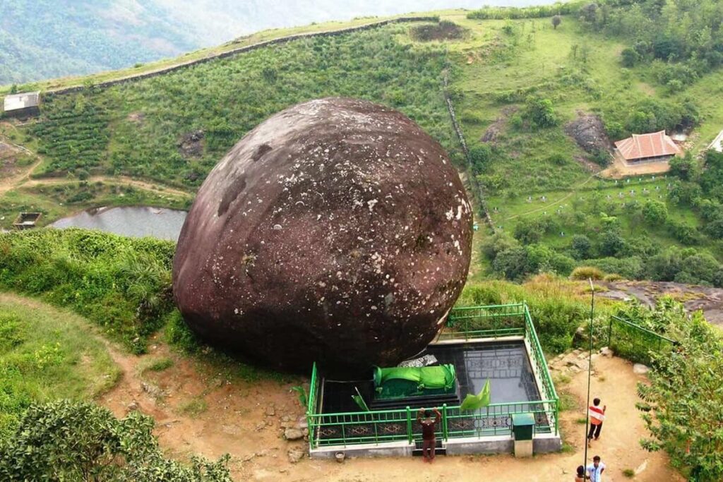 Thangal Para Cave, Vagamon, Kerala