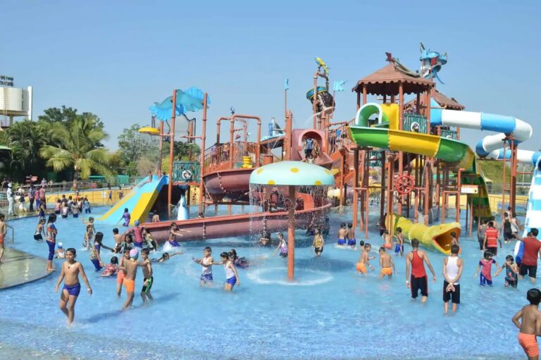 Wet N Joy Waterpark Shirdi Maharashtra