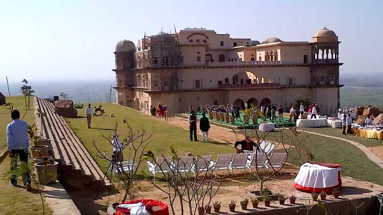Alwar Tijara Fort Palace3