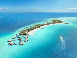 Top 10 Reasons Why You Should Visit the Maldives