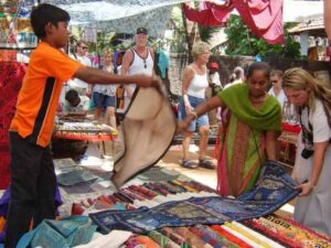 10 Best Shopping Places in Lucknow