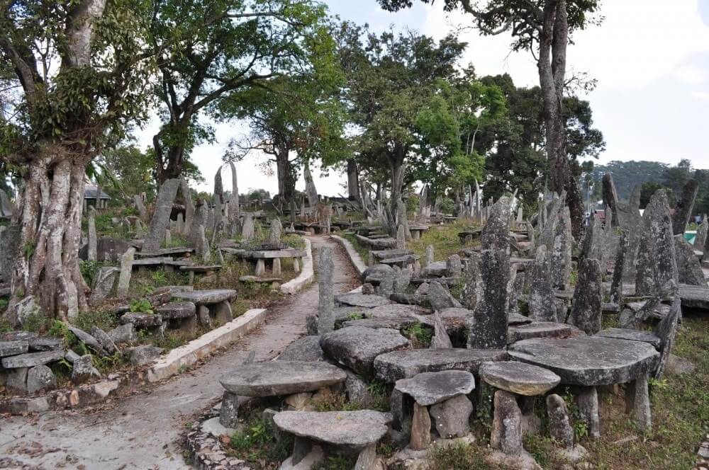 Stone Memorial of U-Maw Thodur-Briew, Meghalaya