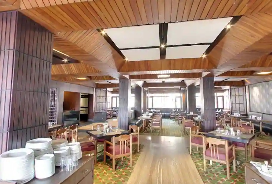 Ahdoo’s Restaurant, Srinagar, Kashmir