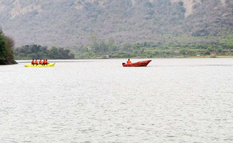 Banana Boat Ride Alwar, Rajasthan
