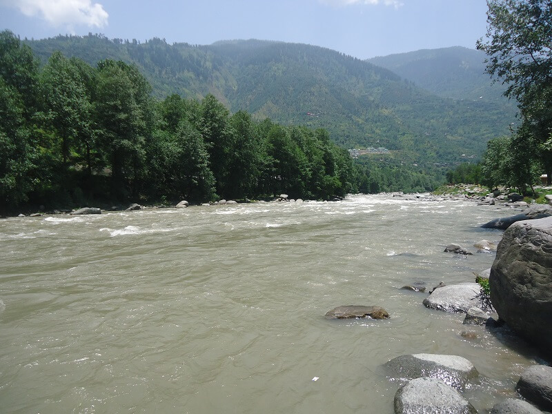 Beas River, Manali, Himachal Pradesh