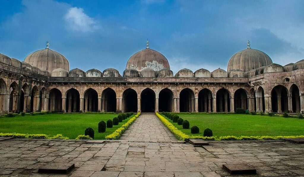 Best Places to visit in Mandu