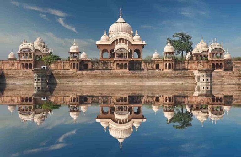 Kusum Sarovar Mathura