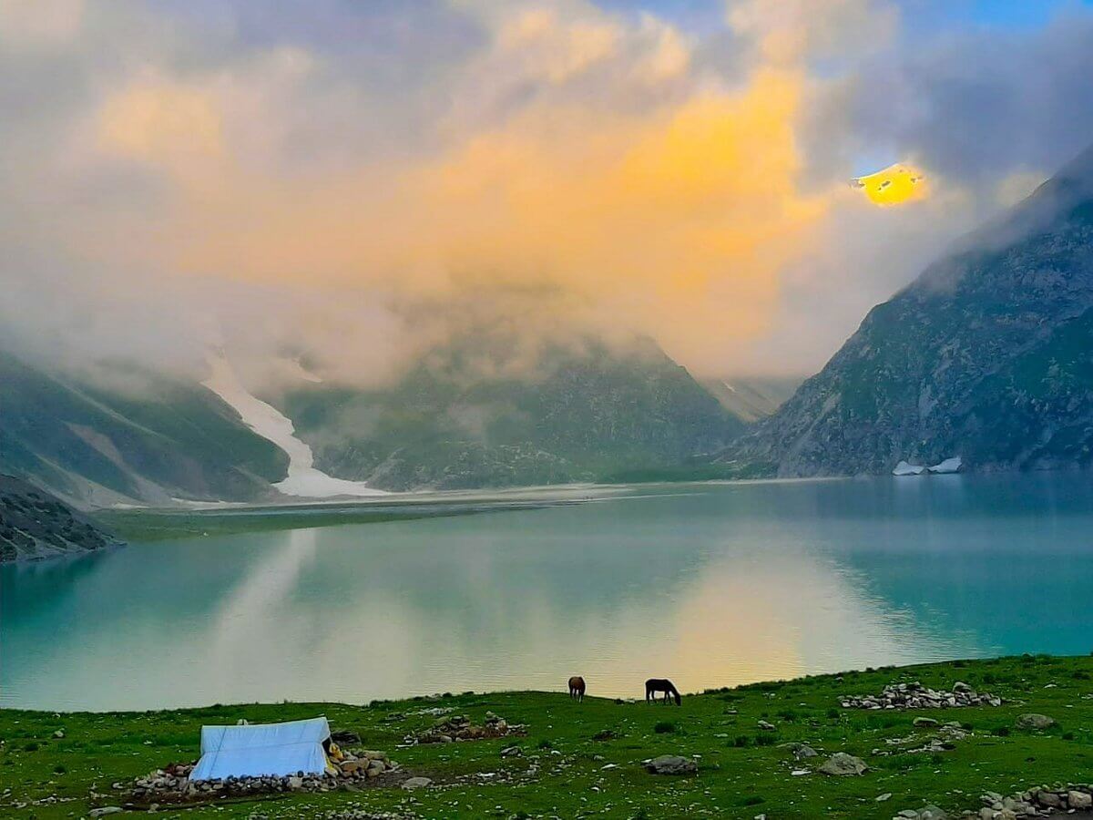 Sheshnag Valley, Pahalgam
