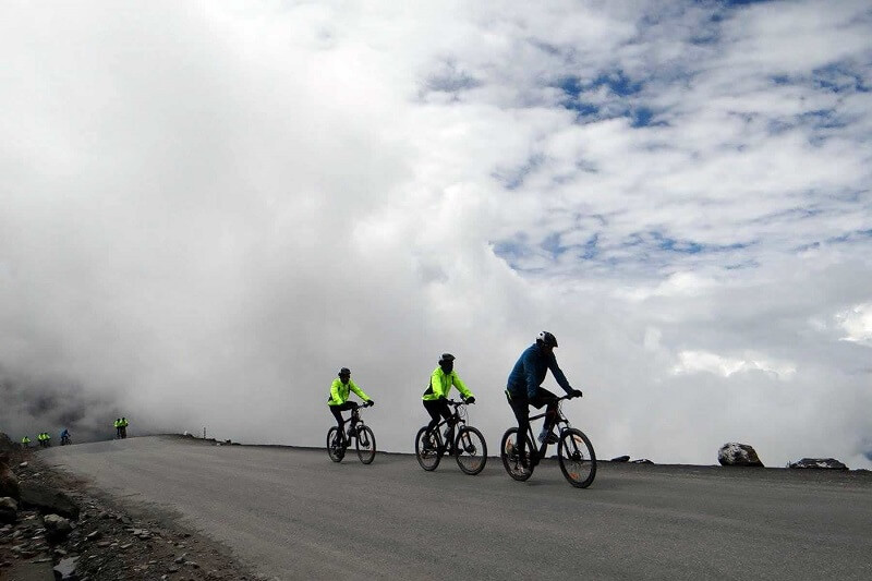 Cycling in Spiti Valley
