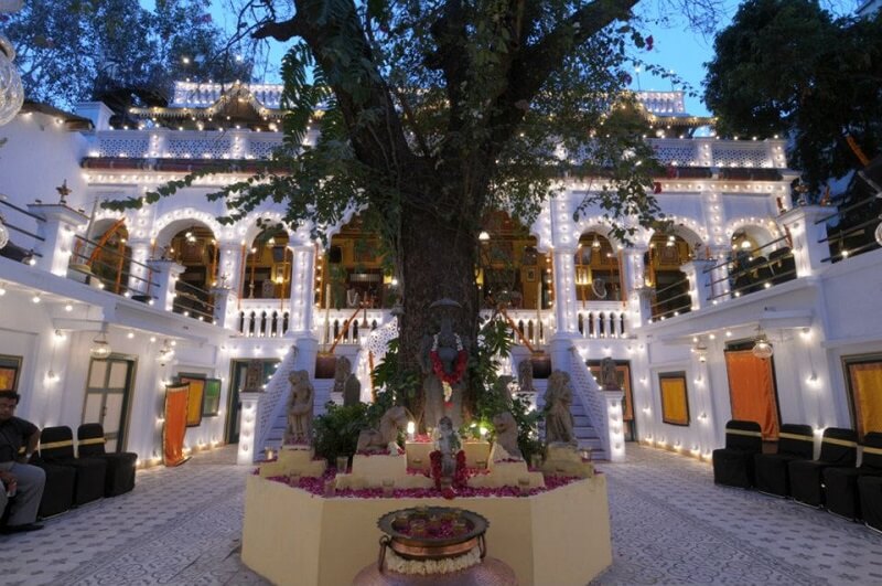 Hutheesing Haveli, Ahmedabad