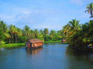 The Best 5 Backwater Destinations in Kerala
