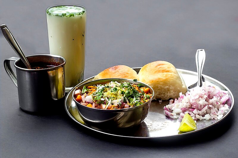 Misal Pav, Pune