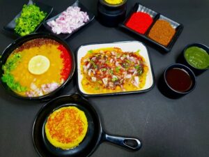 10 Best Marathi Local Cuisine and Dishes