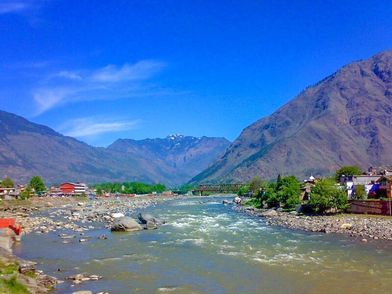 Bhuntar Town Kasol, Himachal Pradesh