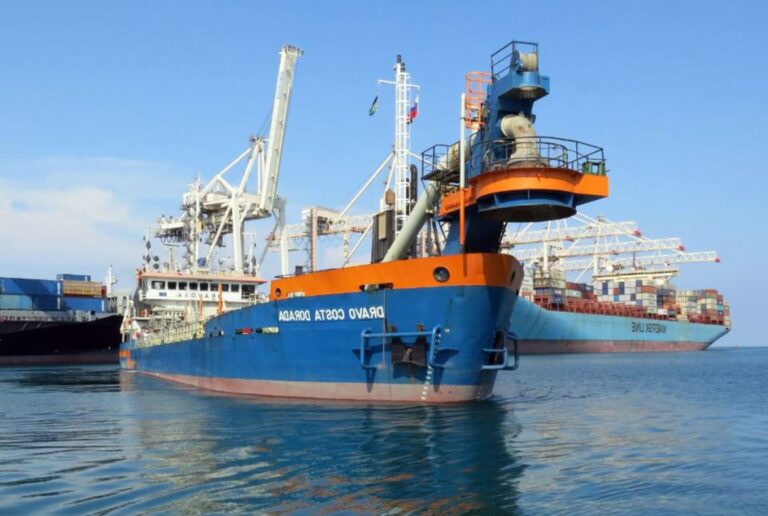 India sea port