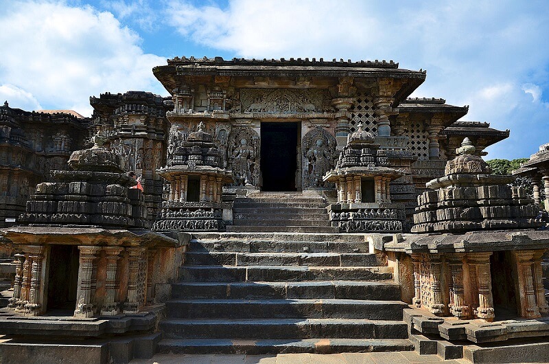 Hoysaleshwara Temple, Halebidu, Karnataka