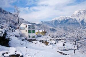 Top 12 Luxury Hotels and Resorts in Auli