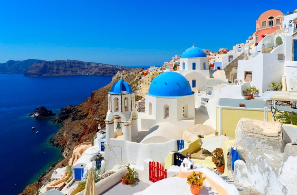 Greece-is-Now-Open-For-Foreign-Tourists.jpg