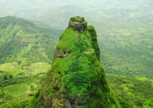 20 Best Trekking Places in Maharashtra