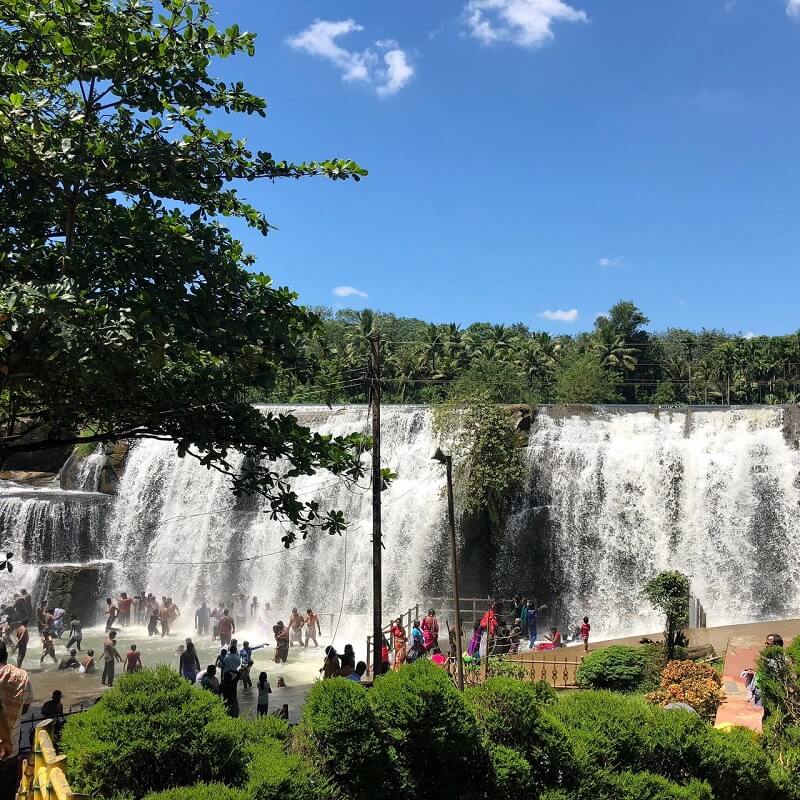 Thirparappu Waterfalls, Tamil Nadu