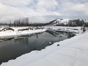 Three-day winter carnival begins at Aharbal to boost tourism