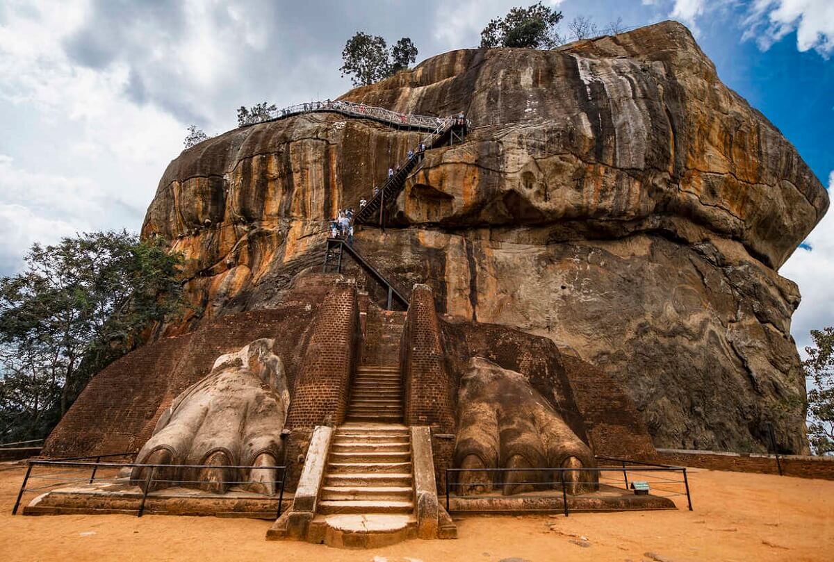 Sigiriya Climbing, Sri Lanka