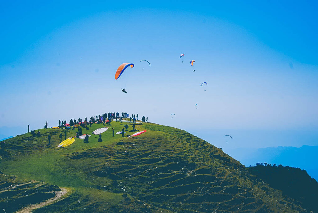 bir billing paragliding himachal