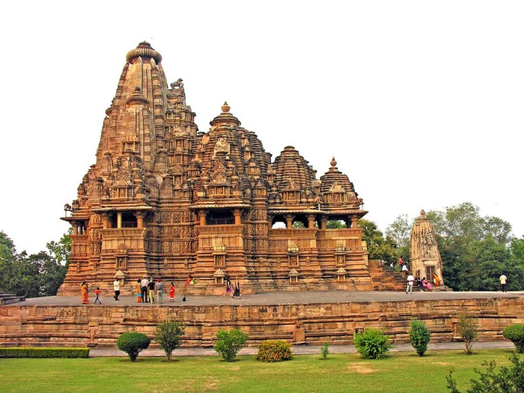 kandariya mahadeva temple, khajuraho