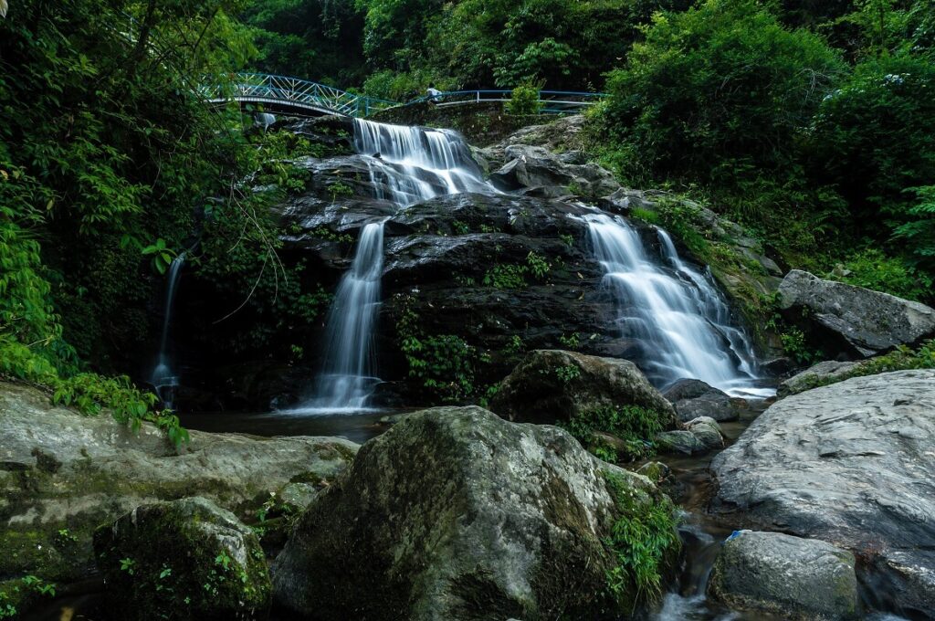 Chunnu Waterfalls, West Bengal