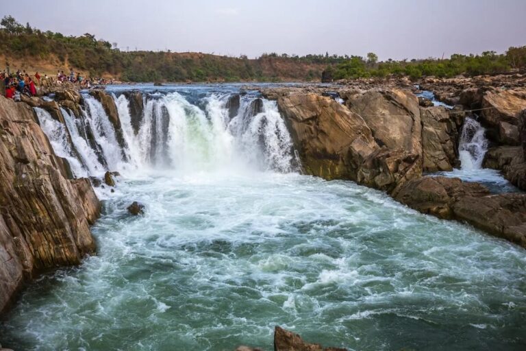 Dhuandhar Waterfall, Madhya Pradesh