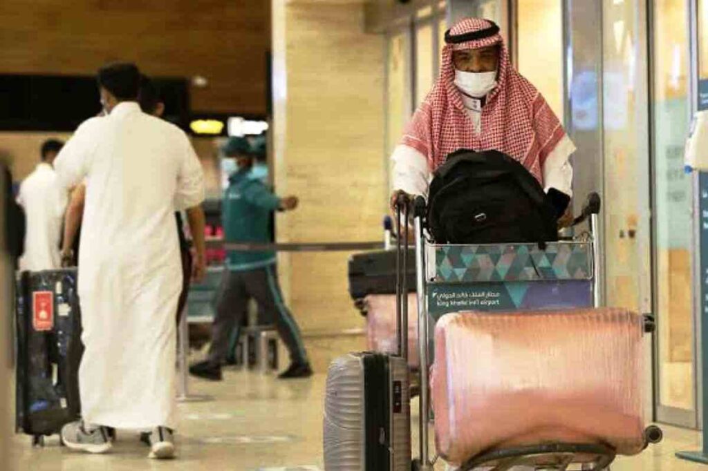 Saudi Arabia lifts COVID travel ban for its citizens traveling to India
