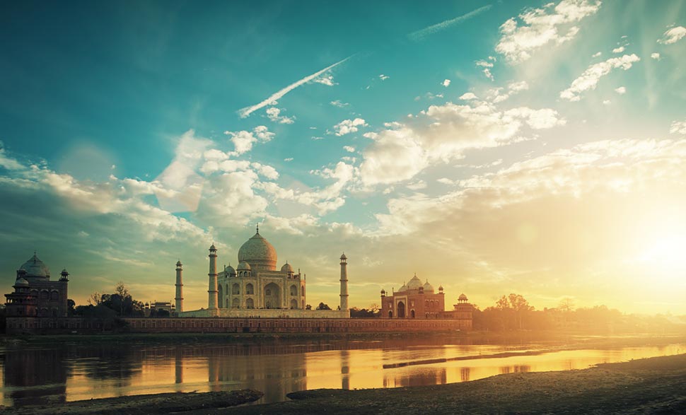Taj-Yamuna Bank River