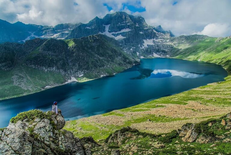 Tarasar Marsar, Kashmir
