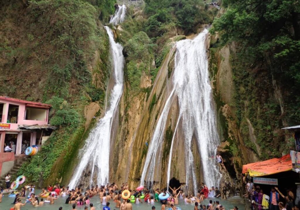 Kempty Waterfall, Mussoorie, Uttarakhand