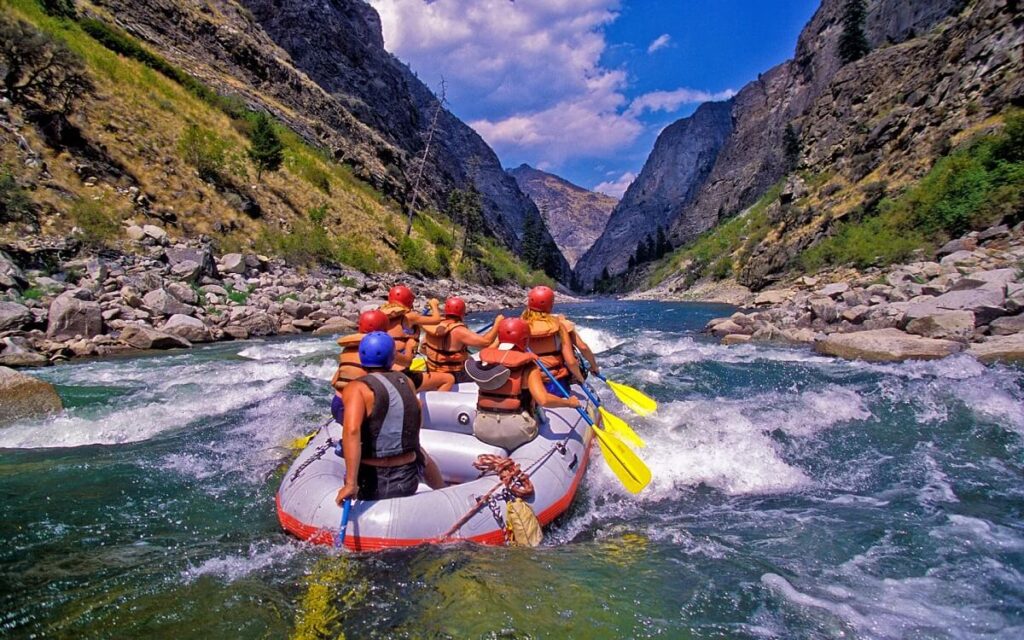 Rafting in Kullu Valley Himachal